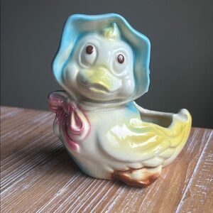 VTG Shawnee Pottery Duck Planter With Bonnet Ceramic Vase 1950's American Bisque